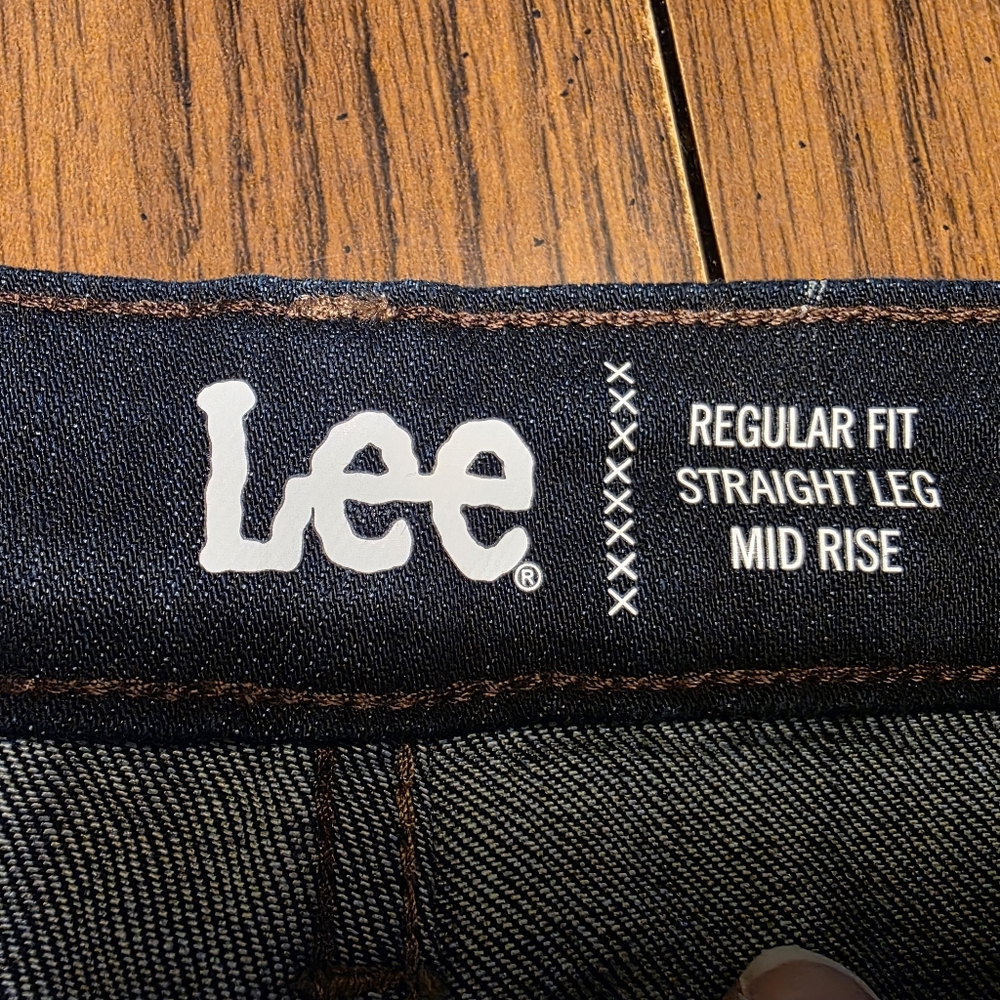 NWT Lee Womens Jeans Straight Leg Denim Blue Regular Fit Mid Rise Dark Wash 22M - Picture 11 of 11